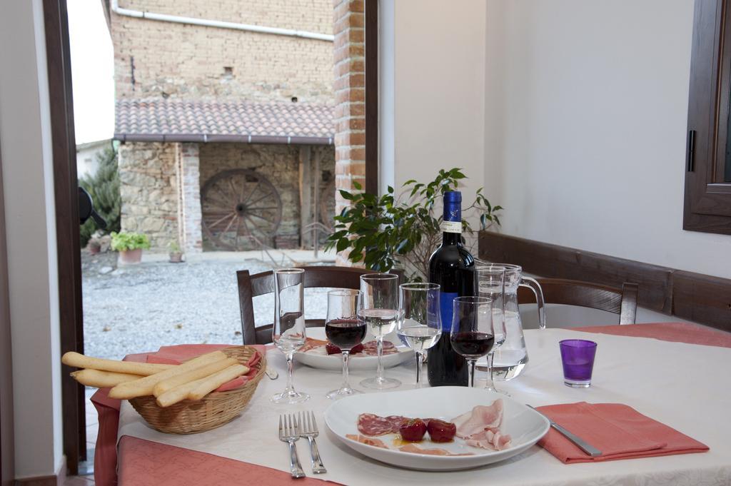 Agriturismo Il Vecchio Portico Francavilla Bisio エクステリア 写真